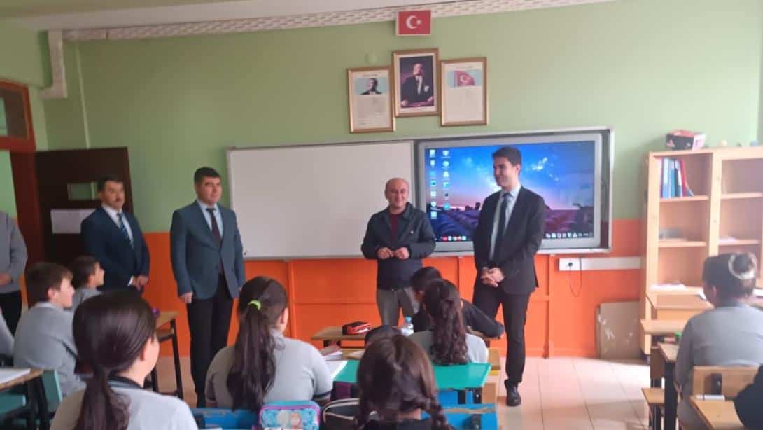 Palas İlk-Ortaokulu' na Ziyaret